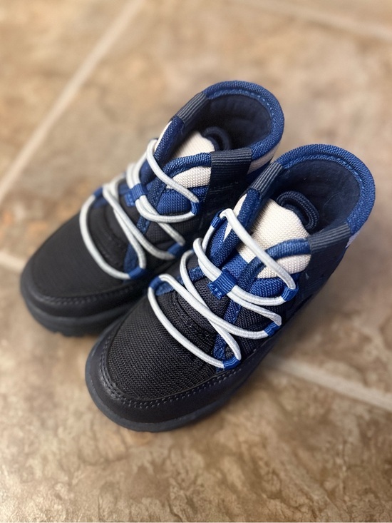 Carter's Other - Carter’s Youth Hiking Boots Blue Black Trailcore Chunky Lug Sole Outdoor  Sz 7